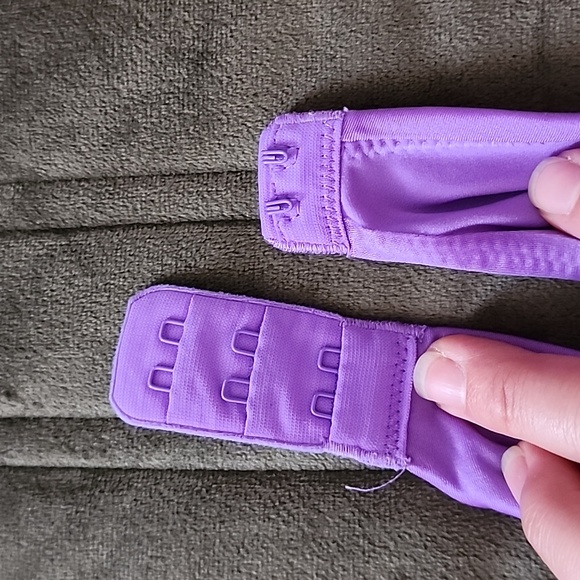 Purple victoria secret bra - Picture 13 of 13